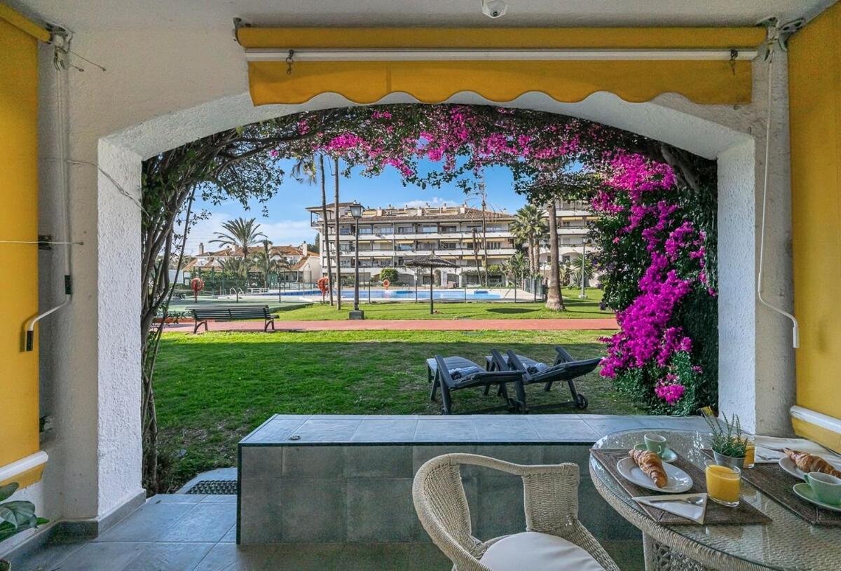 Golden Mile Getaway, Garden View, Pool & Comfort Marbella Exterior photo