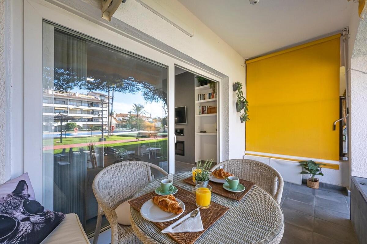Golden Mile Getaway, Garden View, Pool & Comfort Marbella Exterior photo