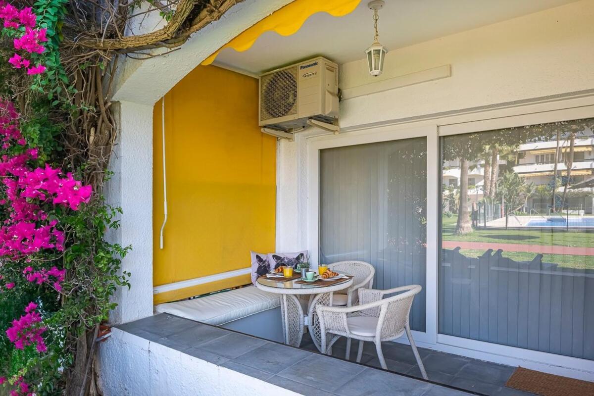 Golden Mile Getaway, Garden View, Pool & Comfort Marbella Exterior photo